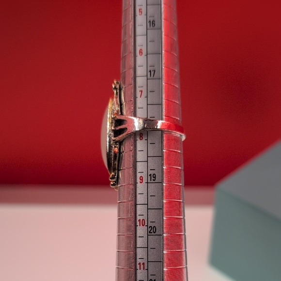 Elegant Faux Opal Ring - Refined & Classic Look Size 8 - Picture 7 of 8